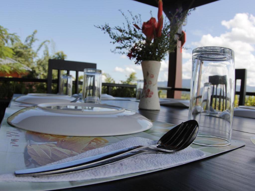Thaton Hill Resort Mae Ai Екстериор снимка